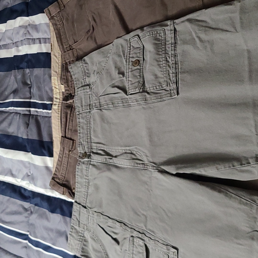 2 pairs mens 40x30 cabelas hiking pants
